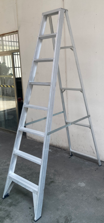 Double Sided Step Ladder 2.4M - Industrial 150KG (MS1370)